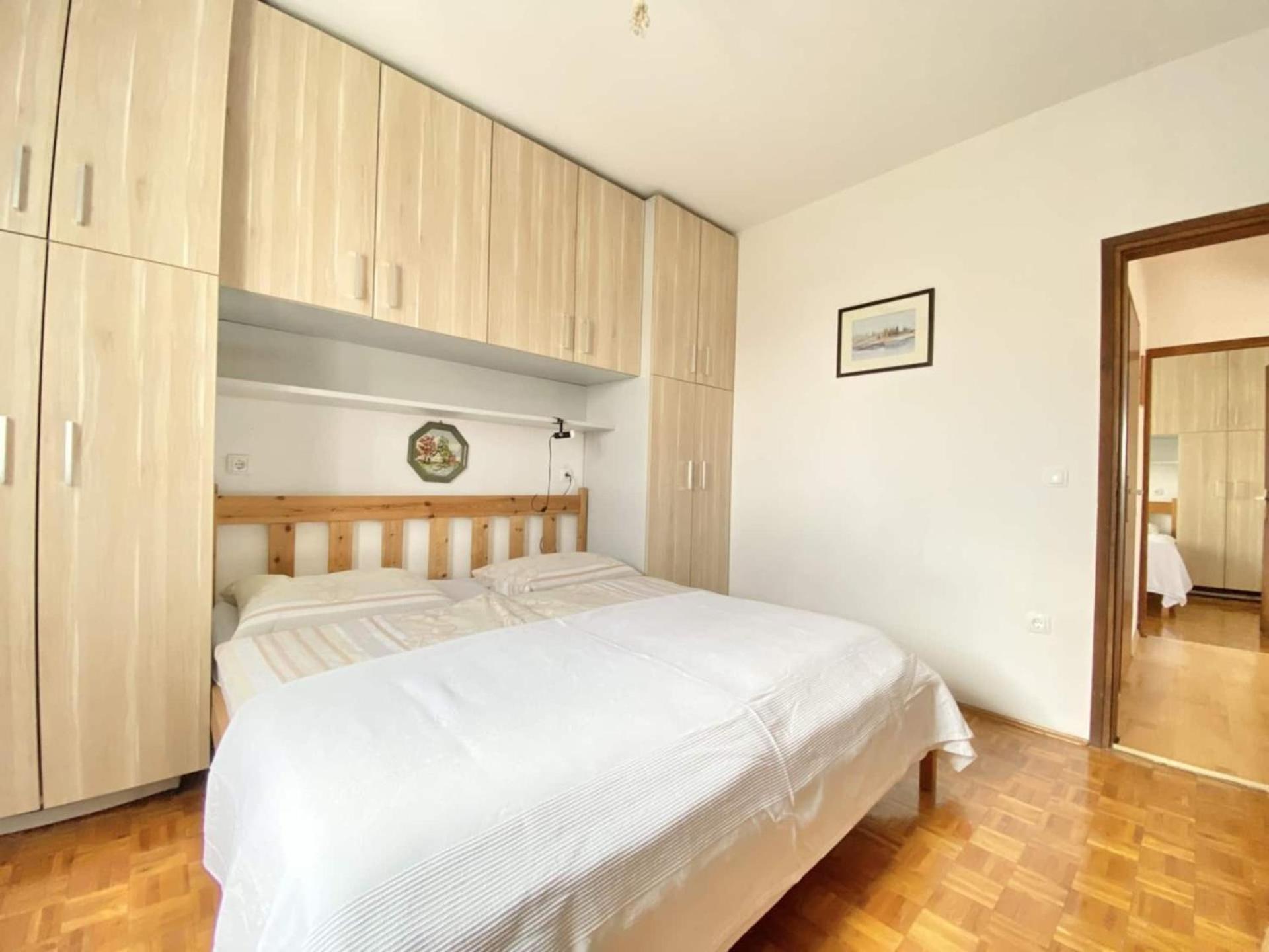 Family Apartments Viva Close To The Beach 克尔克 外观 照片